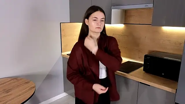 JoyBradley online show from November 30, 6:06 am