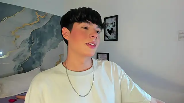 Isaac Kurtt online show from November 12, 8:19 pm