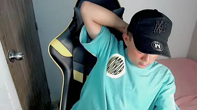 Tatann 18 online show from November 12, 6:30 pm