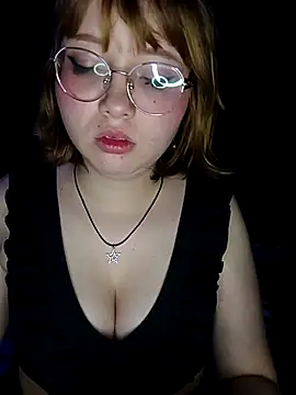 Michi sauria1 online show from November 24, 9:47 pm