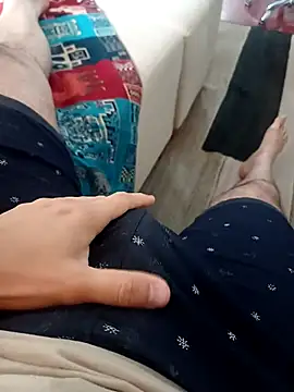 Snapshot of Emanuel00_- chatting on November 21, 3:00 pm Emanuel00 - online show from November 21, 3:00 pm