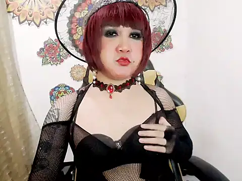 Snapshot of xxPerfect_9inchesCOCK chatting on November 18, 10:14 pm xxPerfect 9inchesCOCK online show from November 18, 10:14 pm