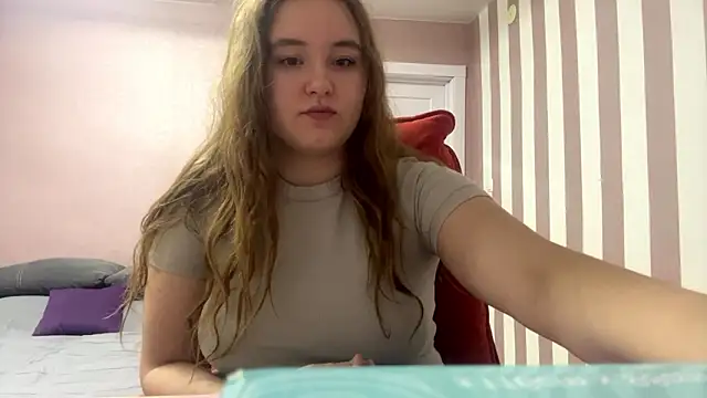 BabyBlissxx online show from February 6, 11:41 pm