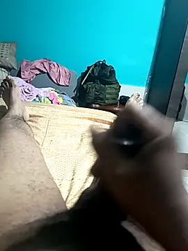 Loquillopajero online show from March 16, 12:20 pm