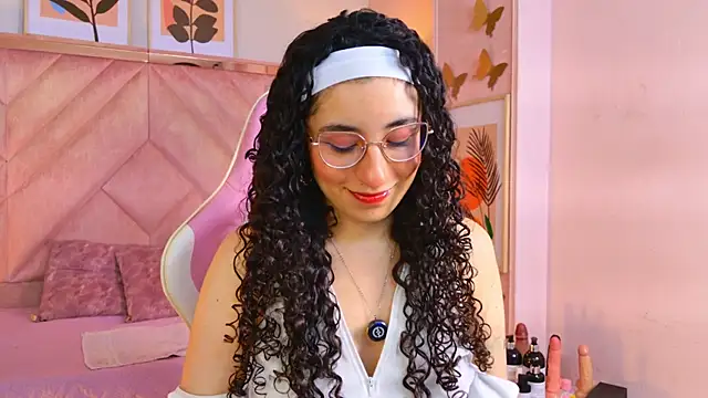 DemiJones  online show from June 2, 4:47 am