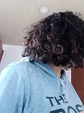 iriss 05 online show from November 21, 12:37 pm