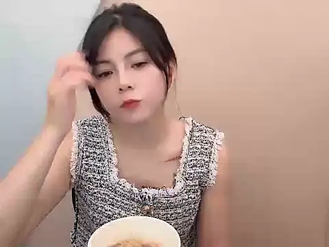 Snapshot of tw_tiffany chatting on November 26, 9:43 am tw tiffany online show from November 26, 9:43 am