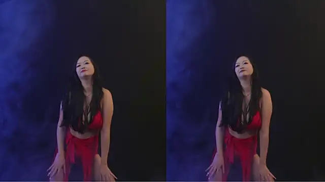 Snapshot of MHe-002 chatting on November 8, 11:10 am MHe-002 online show from November 8, 11:10 am