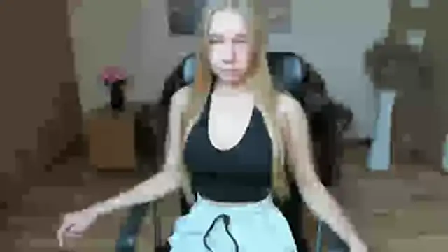 Snapshot of Eva_Morettis chatting on November 8, 1:33 pm Eva Morettis online show from November 8, 1:33 pm