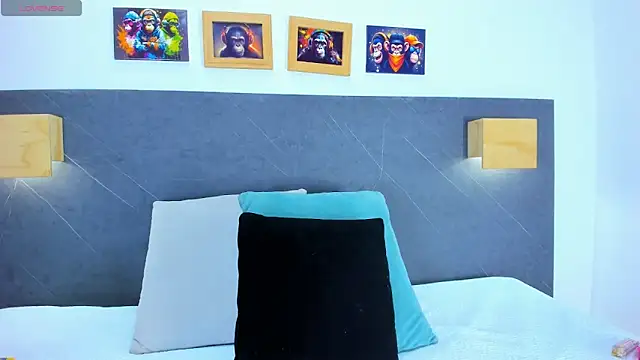 Andhrea Vale online show from February 17, 12:12 pm