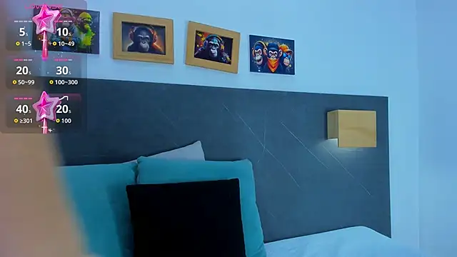 Andhrea Vale online show from March 17, 12:08 pm