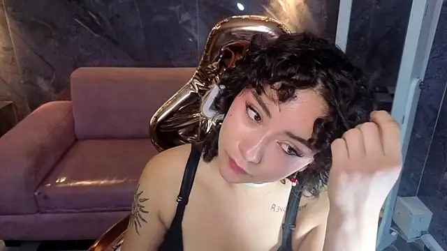 Snapshot of sunny2_b chatting on November 6, 2:07 pm sunny2 b online show from November 6, 2:07 pm