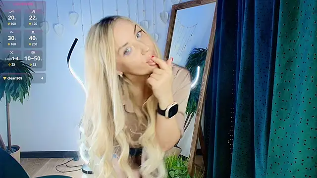 Snapshot of _Mi1a_ chatting on February 19, 3:02 am Mi1a online show from February 19, 3:02 am