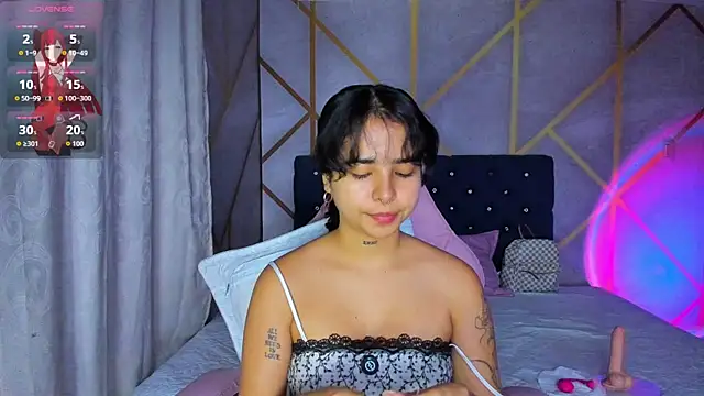  vaiolet owo online show from February 14, 5:26 am