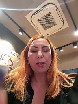 Snapshot of pervimilf chatting on February 13, 11:06 am pervimilf online show from February 13, 11:06 am