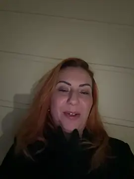 Snapshot of pervimilf chatting on February 13, 11:23 pm pervimilf online show from February 13, 11:23 pm