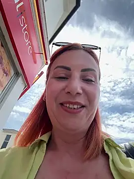 Snapshot of pervimilf chatting on April 26, 12:36 pm pervimilf online show from April 26, 12:36 pm