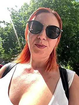 Snapshot of pervimilf chatting on May 25, 9:15 am pervimilf online show from May 25, 9:15 am