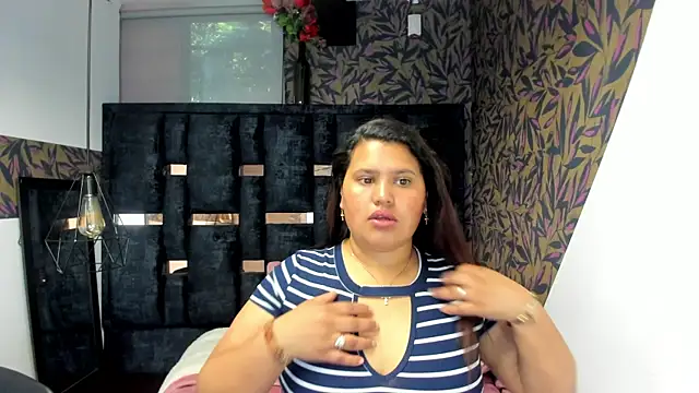 Snapshot of Nina__Sky chatting on November 11, 12:16 pm Nina Sky online show from November 11, 12:16 pm