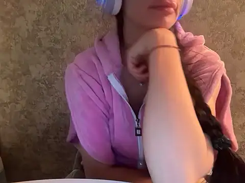 Angelinaa19 online show from January 5, 7:28 pm