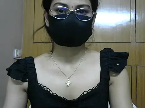 Snapshot of Fairy_Pie chatting on May 31, 8:10 pm Fairy Pie online show from May 31, 8:10 pm