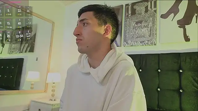 Un Sluttyy online show from March 11, 11:38 am