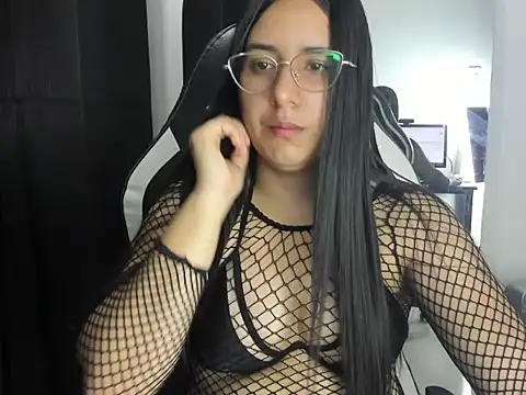 queen findom1 online show from November 14, 9:24 pm