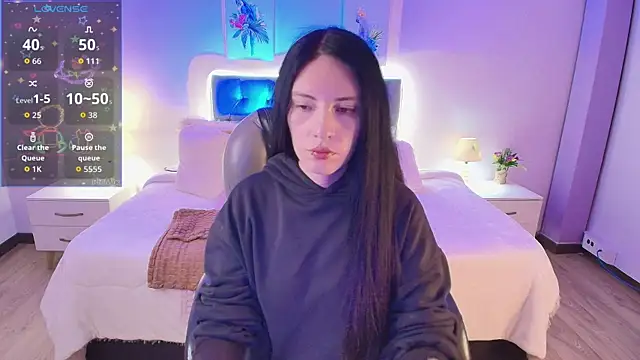 Snapshot of Neo_sarah_ chatting on June 18, 3:29 am Neo sarah online show from June 18, 3:29 am