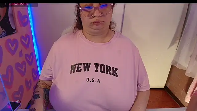 kattybbwbigboobs  online show from March 28, 12:10 am