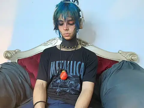 luxiel  online show from April 14, 8:37 pm