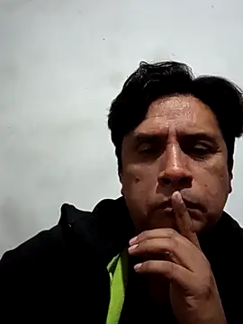 Snapshot of Jona6150 chatting on November 7, 6:24 am Jona6150 online show from November 7, 6:24 am