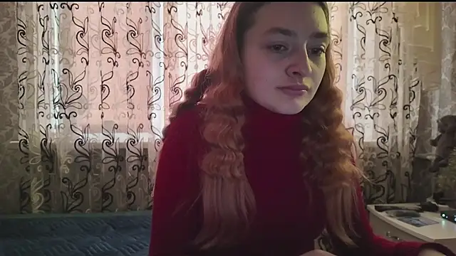 SweetLiaison online show from March 18, 6:05 am