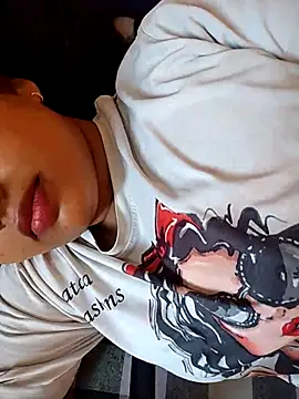 Snapshot of Sexy_Divya__ chatting on April 27, 2:42 am Sexy Divya online show from April 27, 2:42 am