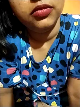 Snapshot of Sexy_Divya__ chatting on May 2, 5:51 pm Sexy Divya online show from May 2, 5:51 pm