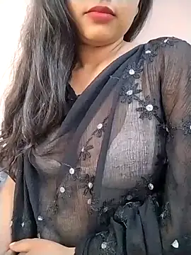 Snapshot of Sexy_Divya__ chatting on May 6, 1:16 pm Sexy Divya online show from May 6, 1:16 pm