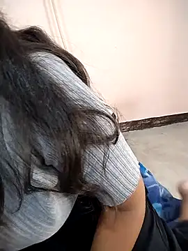 Snapshot of Sexy_Divya__ chatting on May 20, 12:00 pm Sexy Divya online show from May 20, 12:00 pm