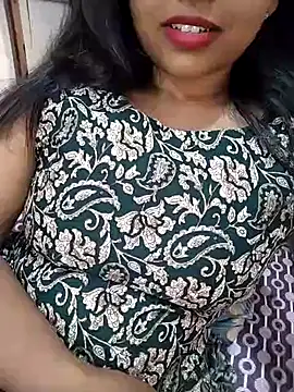 Snapshot of Sexy_Divya__ chatting on May 24, 11:26 am Sexy Divya online show from May 24, 11:26 am
