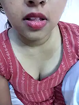 Snapshot of Sexy_Divya__ chatting on May 25, 5:13 am Sexy Divya online show from May 25, 5:13 am