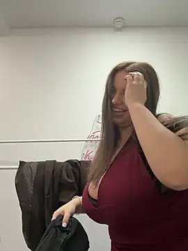 KilianaNoir online show from April 16, 7:09 am