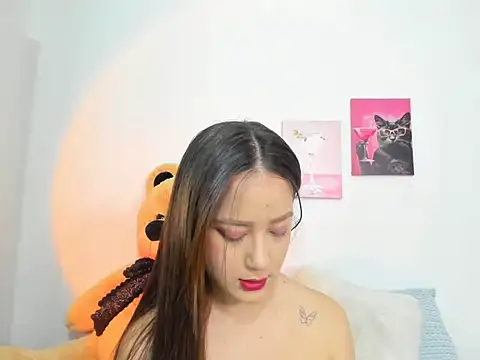 caro gemm online show from February 20, 3:47 am