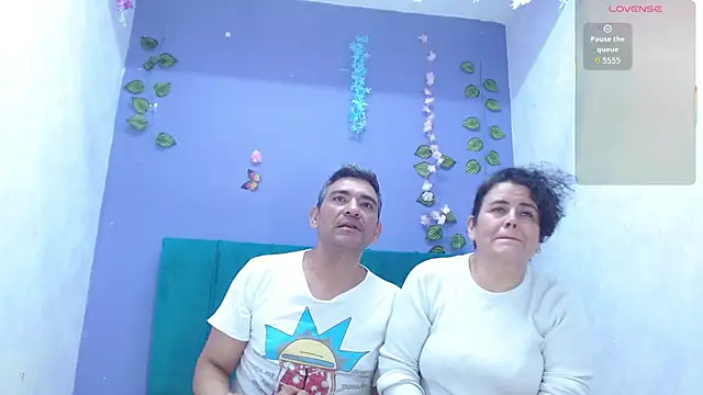 Snapshot of avictoriacruzcm chatting on November 8, 6:46 am avictoriacruzcm online show from November 8, 6:46 am