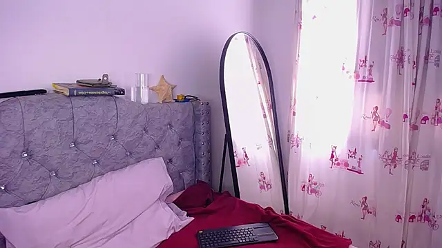  Pariiss online show from December 1, 2:33 pm