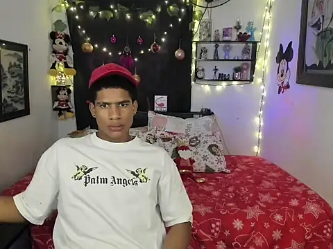 JUANBIGCOCK21CM online show from December 14, 4:01 pm