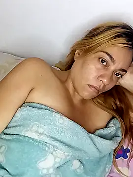 xXAndreyAndMariaXx online show from December 21, 11:01 pm