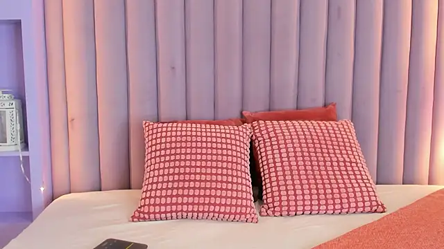 NicoletCherry   online show from January 10, 7:48 pm