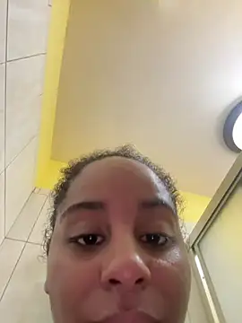 Nicolitalalinda online show from March 2, 5:08 am