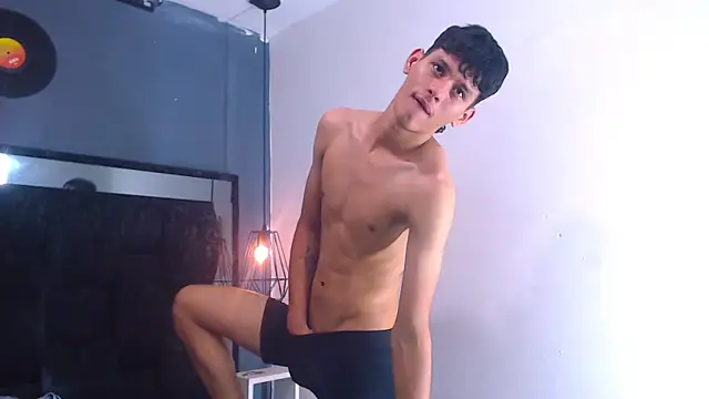 Pit Ross online show from April 12, 5:56 am