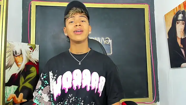 Timmy Kiing  online show from December 1, 9:20 pm