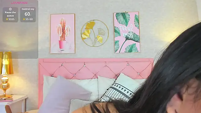 cristal kane online show from March 7, 7:44 pm