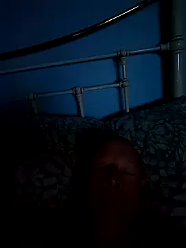 Snapshot of Tyson120 chatting on August 6, 8:22 pm Tyson120 online show from August 6, 8:22 pm